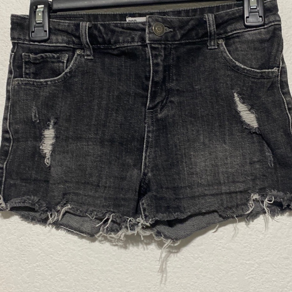 RSQ Vintage High Rise Black Wash Raw Hem Shorts Size 14